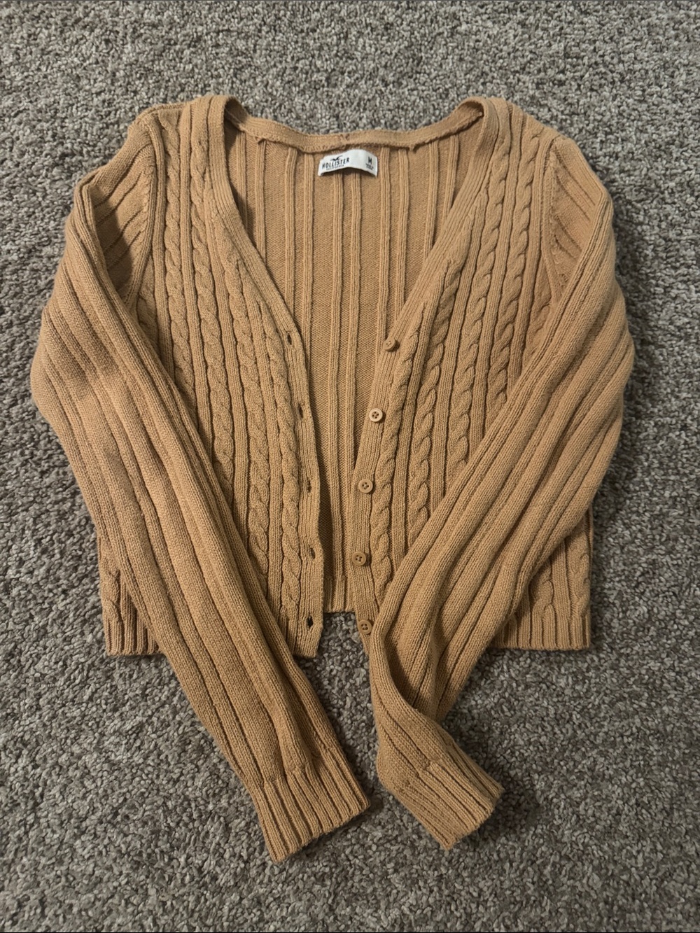Hollister Women’s Tan Cable Knit Cardigan Sweater